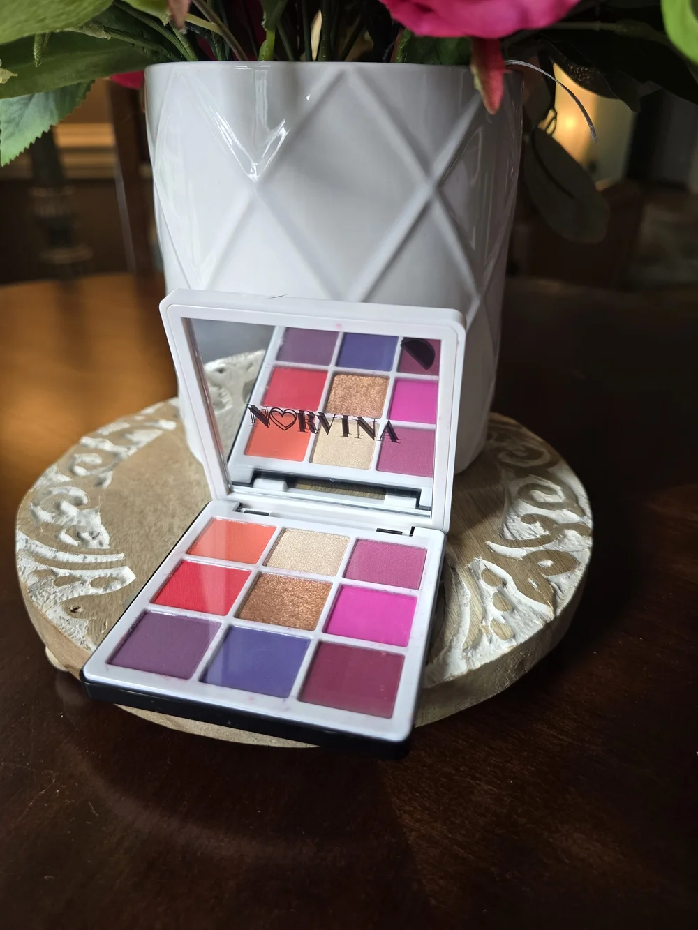 N/A vibrant palette